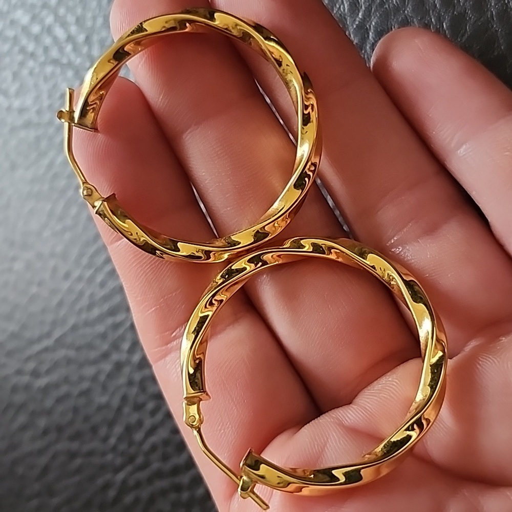 Hoop earrings - Picture 4 of 7